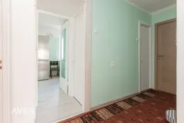 Pārdošanā 3 istabu dzīvoklis labā lokācijā ar mēbelēm iekļautām cenā.