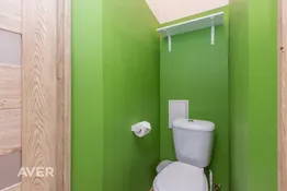Pārdošanā mājīgs un silts 2 istabu dzīvoklis tuvu centram.
