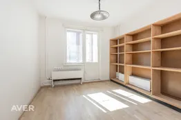 Plašs 4 istabu dzīvoklis Pļavniekos