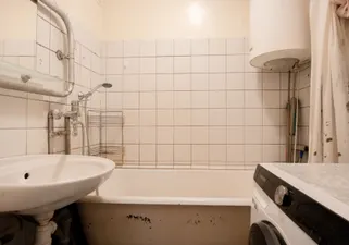 Object image 4
