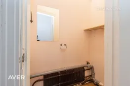Komercīpašuma, Satiksmes ielā 33A, Jelgavā