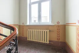 Pārdošanā saulains, mājīgs 4 istabu dzīvoklis pašā Rīgas centrā.