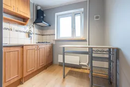 Divu izolētu istabu dzīvoklis, Jelgavā