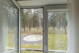 Lielisks dzīvoklis ar skatu uz mežu
