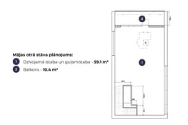 Plaša, gaismas un saules apspīdēta māja