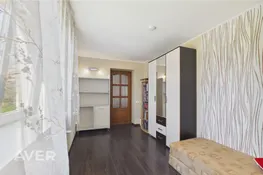 Veidenbauma iela 1, Madona