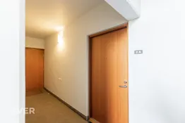 Lielisks dzīvoklis ar skatu uz mežu