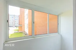 3 istabu dzīvoklis zaļā Apkaimē