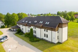 Viesnīca ar atpūtas kompleksu Ērgļu centrā