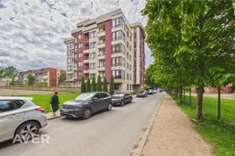 Saulains 2 istabu dzīvoklis ar saunu un terasi jaunajā projektā Pļavniekos.