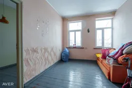 12 dzīvokļu māja pilsētas centrā