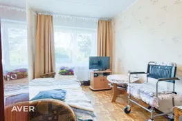 Divistabu dzīvoklis renovētā ēkā Valmierā