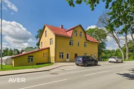 5 dzīvokļu namīpašums Skrīveros