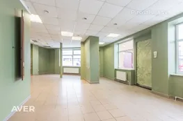 Komercīpašuma, Satiksmes ielā 33A, Jelgavā
