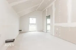 Plaša, augstvērtīga un tikko uzcelta rindu māja Dzidriņās.