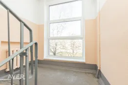 Pārdošanā 3 istabu dzīvoklis labā lokācijā ar mēbelēm iekļautām cenā.