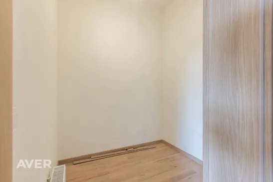 Dzīvoklis ar skatu uz mežu
