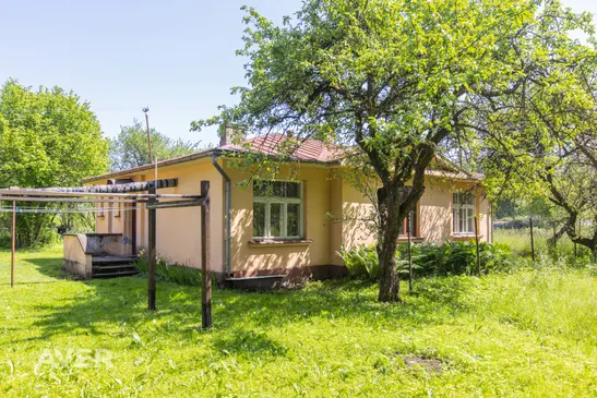 Privātmāja par dzīvokļa cenu