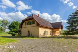Viesu māja Daugavas krastā