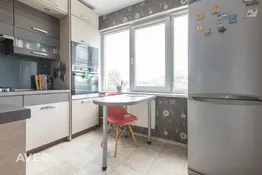 Dzērvju iela 10
