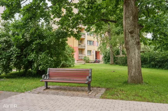 Lieliska plānojuma 2 istabu dzīvoklis Gribiņas centrā
