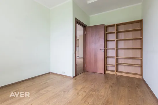 3 istabu dzīvoklis jaunajā projektā