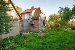 Zeme J. Čakstes iela ,Vaiņode 0,22ha ar māju