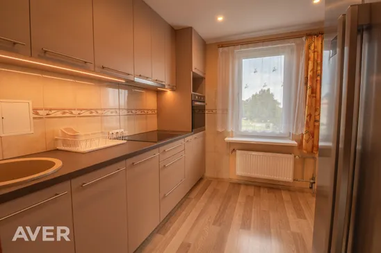 4 istabu dzīvoklis Kuldīgas centrā