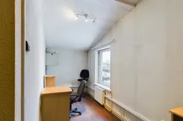 Komercetelpas Cēsīs. Apsildāmās telpas