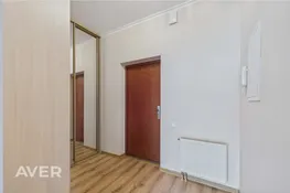 Saulains 2 istabu dzīvoklis ar saunu un terasi jaunajā projektā Pļavniekos.