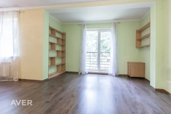 Plaša ģimenes māja Imantā