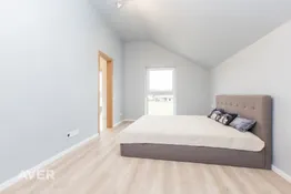 Plaša, augstvērtīga un tikko uzcelta rindu māja Dzidriņās.