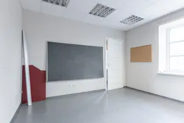 Pārdošanā plaša vienstāvu māja 5 minūšu braucienā no Liepas pagasta centra