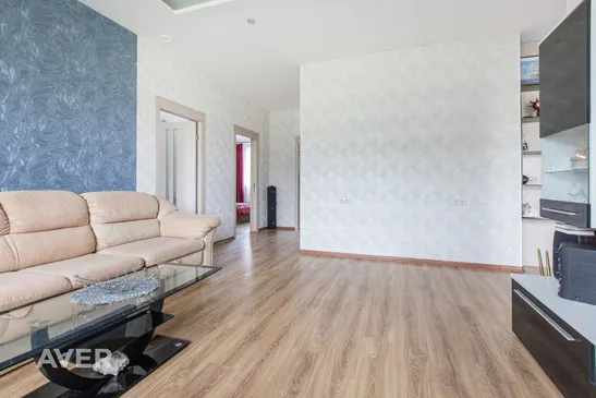 Dvīņu māja par dzīvokļa cenu