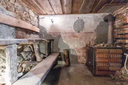 Rauna. Frizieru salons, ar pirti.