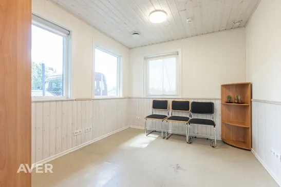 Privāts birojs slēgtā teritorijā