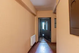 Dzīvoklis renovētā mājā un zaļā Jelgavas apkaimē