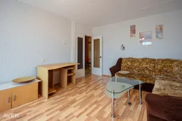 Trīsistabu dzīvoklis renovētā ēkā