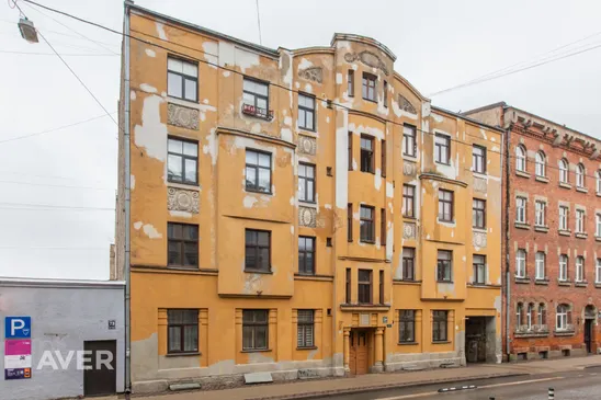 Bruņinieku 73B, Rīga