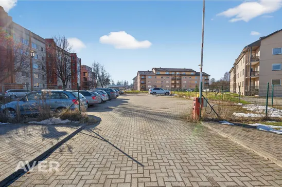 Trīs istabu dzīvoklis Valmierā