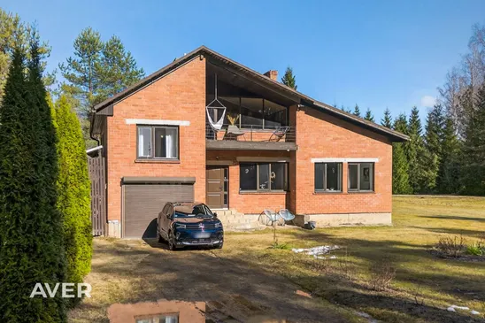Māja Cēsu novadā
