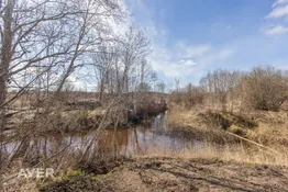 Pārdod dvīņu māju Līčos