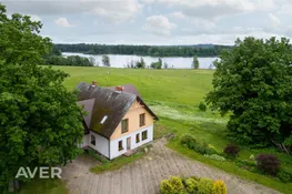 Māja pie Liezēra ezera