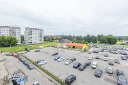 Plašs vienistabas dzīvoklis ar lodžiju Pļavniekos
