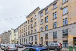 2 stāvu dzīvoklis ar ziemas dārzu