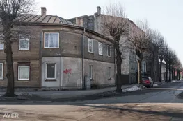 Plašs 2 stāvu dzīvoklis Jaunliepājā