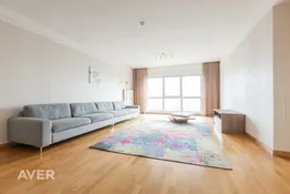 26. stāvā ar panorāmas skatu uz Rīgas centru