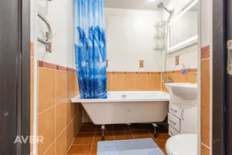 Dzeņu iela 12, Rīga