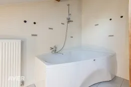 Plašs un gaišs 3 istabu mansarda dzīvoklis