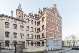 Biroja telpas Meierovica bulvārī